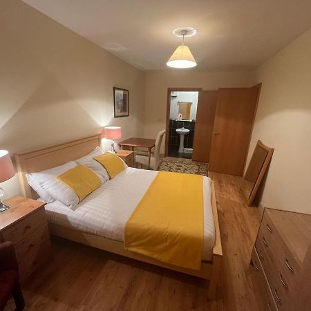 Elegant Rooms And Suites In Knock 녹 외부 사진